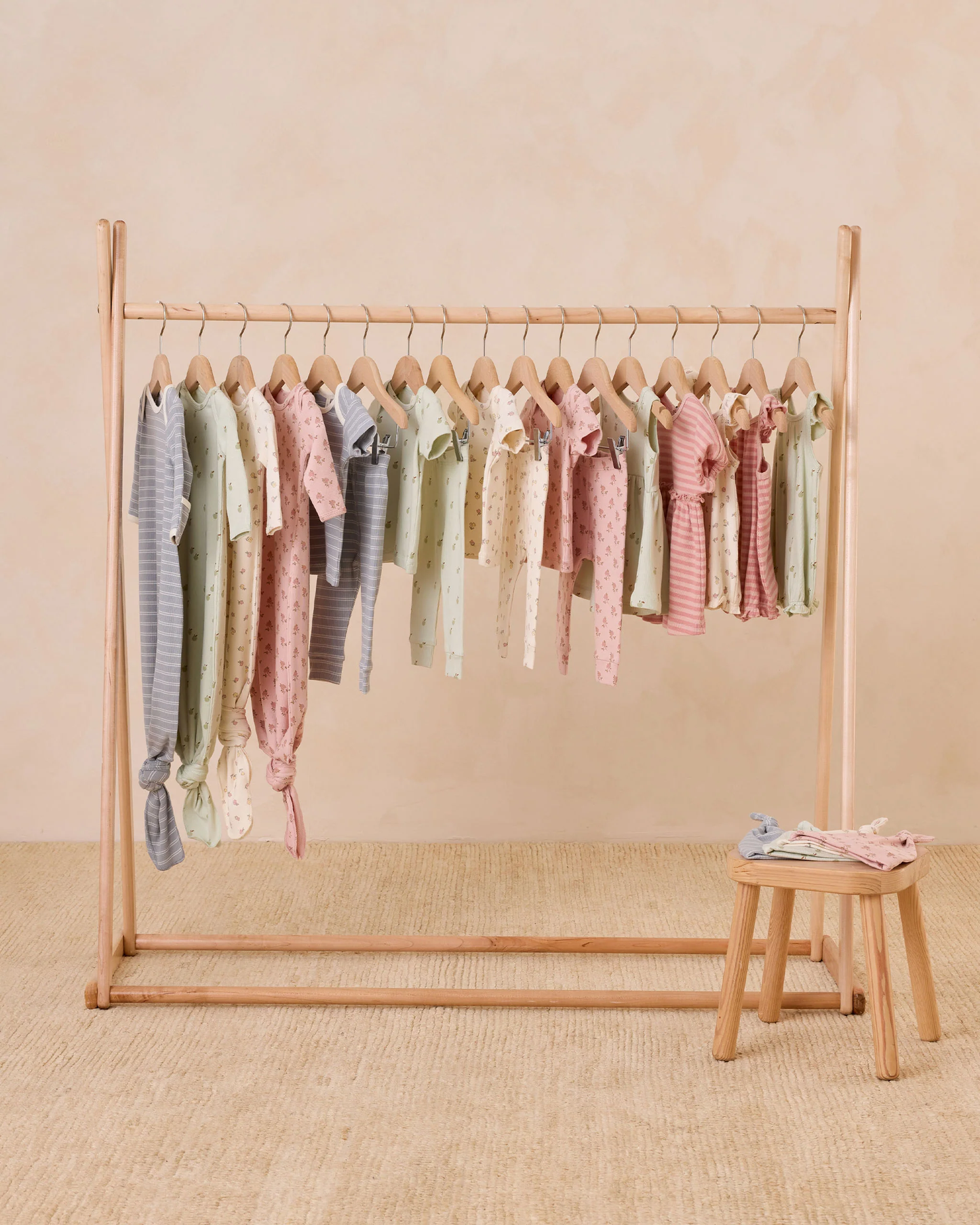 Ribbed Ruffle Romper Fleur