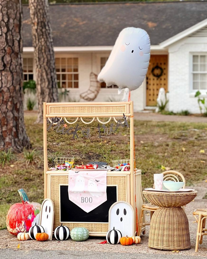 Little Rattan Shop Stall