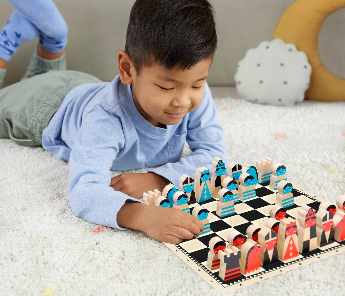 On-the-Move Wooden Chess Set